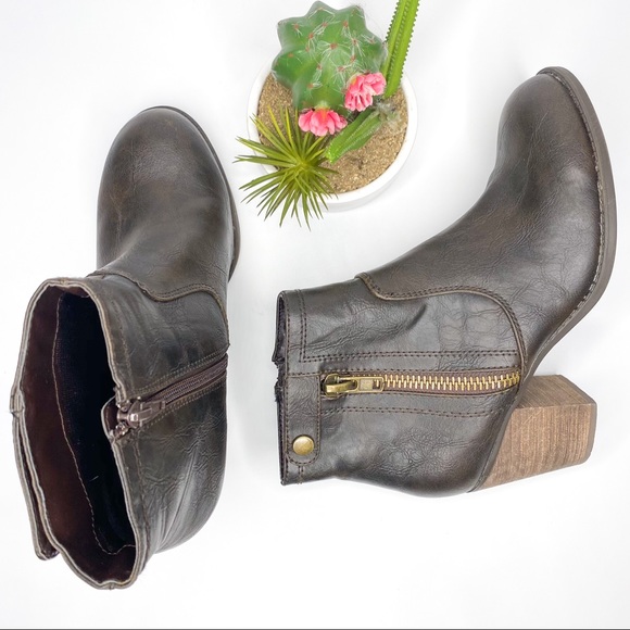 Crown Vintage Vegan Leather Stack Heel Booties